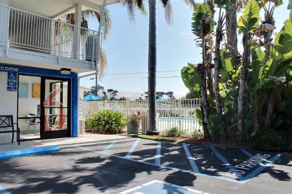 Motel 6 San Luis Obispo North image 27